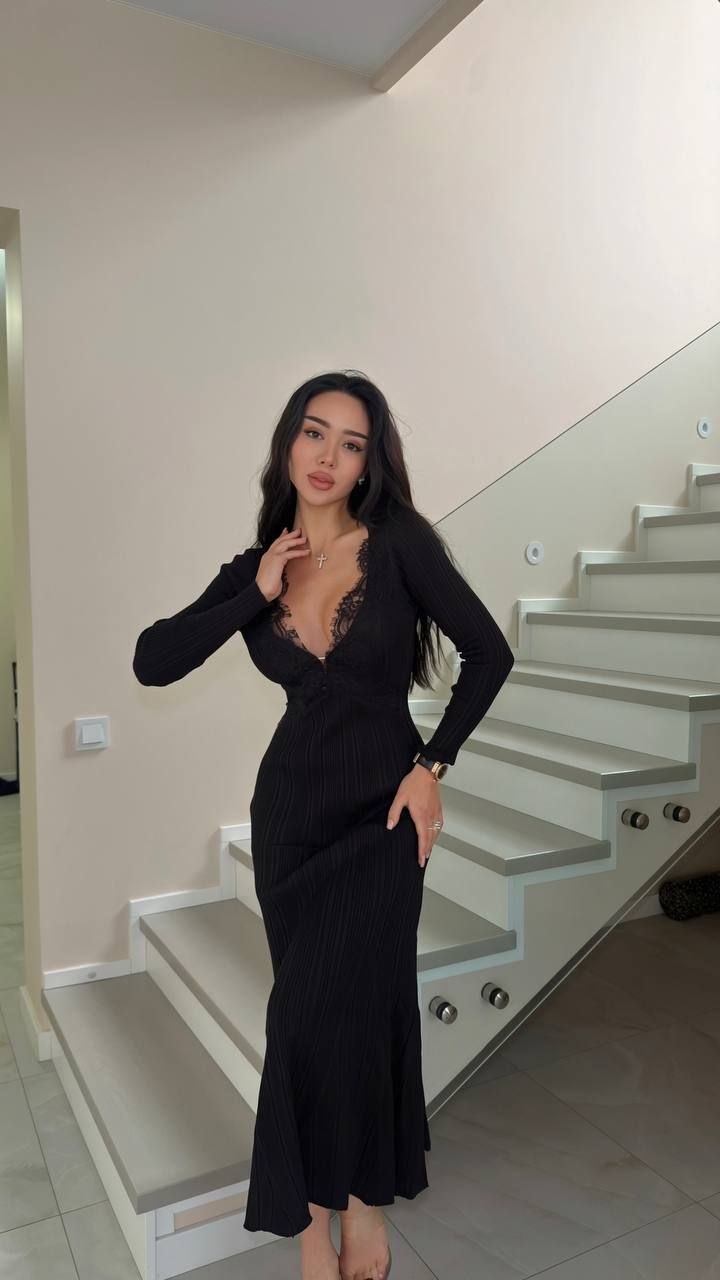 Сукня трикотажна максі з мереживом 9029