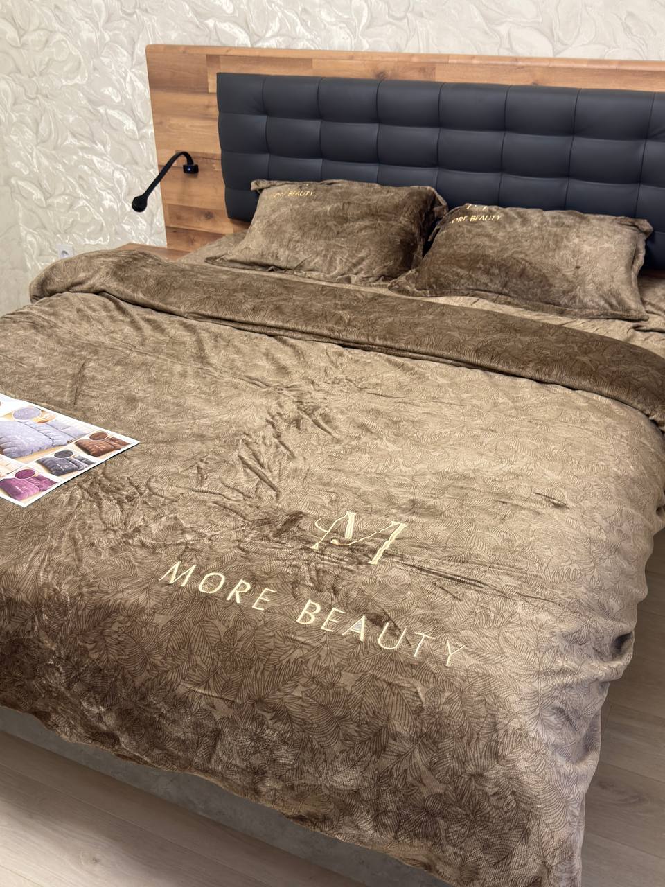 Пухнаста постільна білизна More Beauty з вишивкою євро