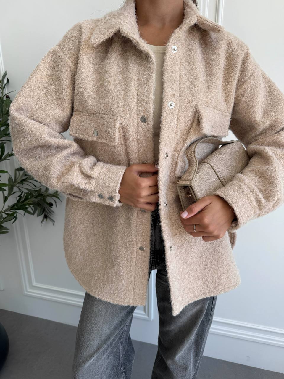 Сорочка вовна букле з карманами клапанами 1645 купити photo 2025 10 21 10 02 37