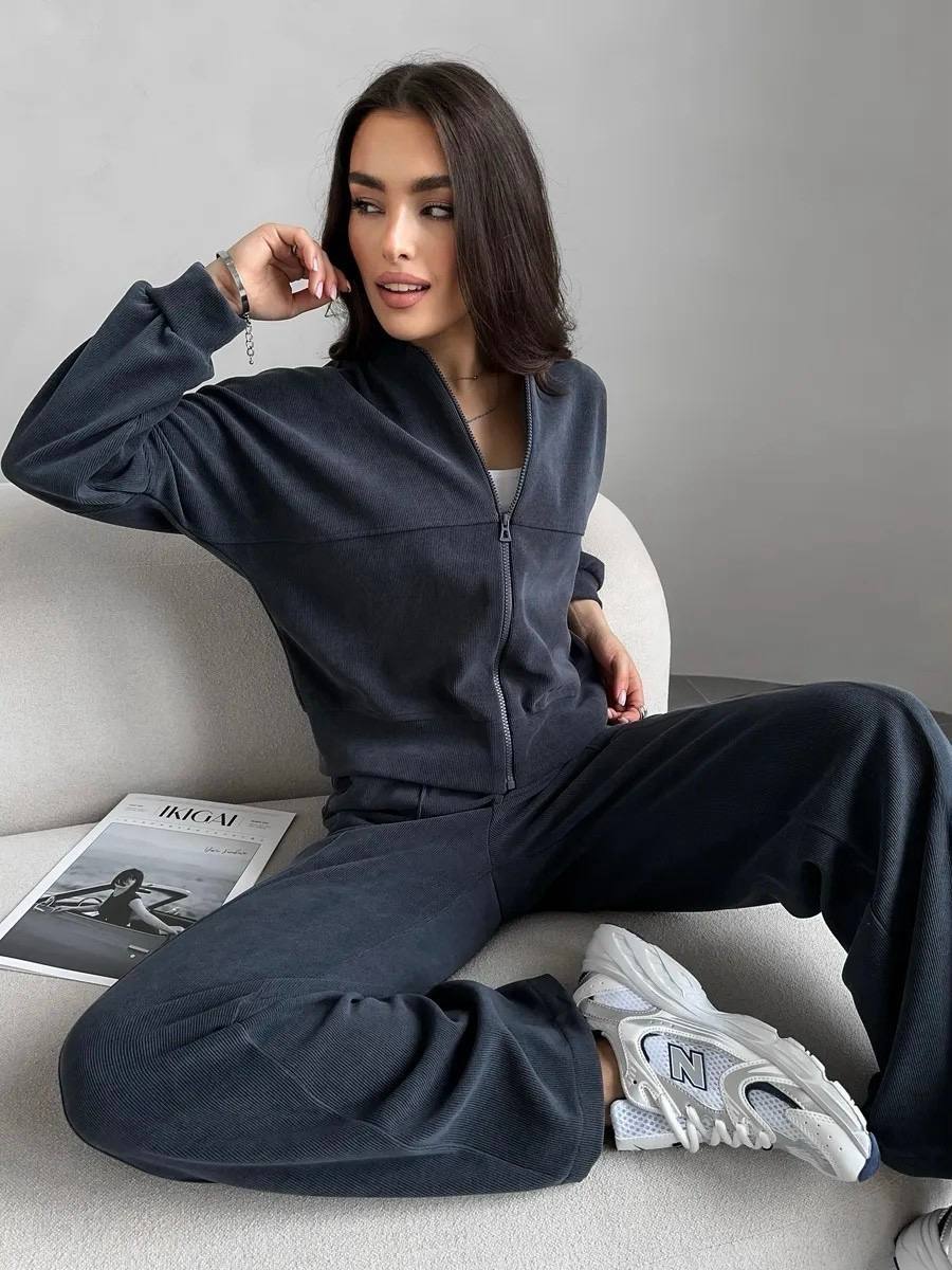 Вельветовий костюм на хутрі 803 купити photo 2025 10 25 01 49 23