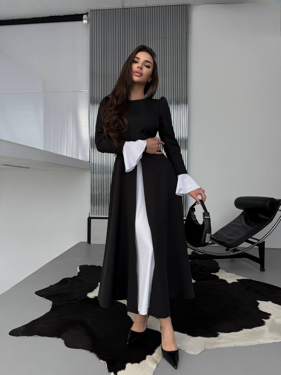 Чорна сукня біла вставка 238 купити photo 2025 10 25 03 33 31