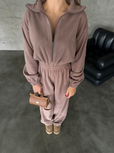 photo-2025-10-26-09-17-55 photo-2025-10-26-09-17-55