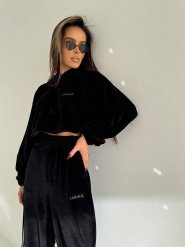 купити photo 2025 10 27 00 02 38