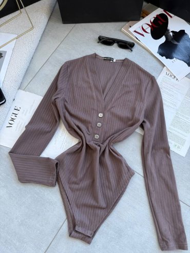 photo-2025-10-27-00-05-44 photo-2025-10-27-00-05-44