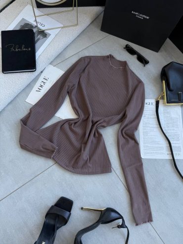 photo-2025-10-27-00-06-05 photo-2025-10-27-00-06-05