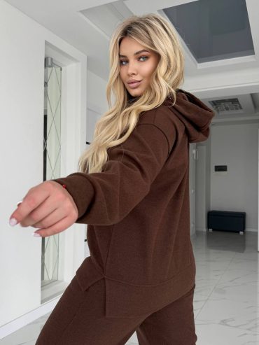 Теплий брючний костюм з двосторонньої ангори спорт шик 572 купити photo 2025 10 27 00 09 57