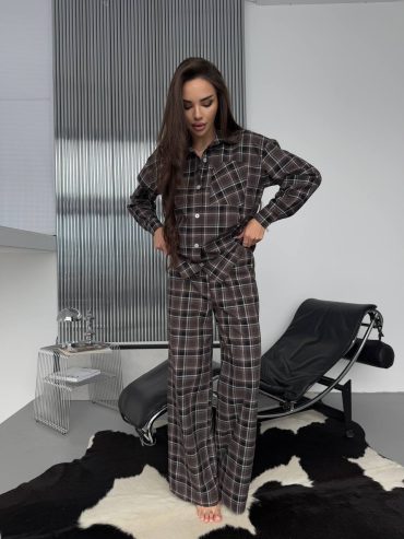 photo-2025-11-01-08-15-39 photo-2025-11-01-08-15-39