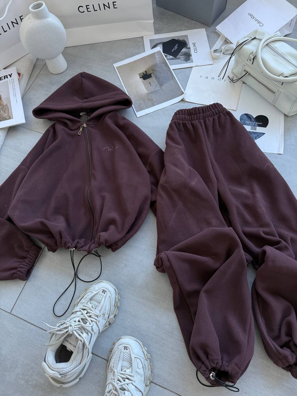 Флісовий шоколадний костюм з вишивкою 397 купити photo 2025 11 04 12 30 50