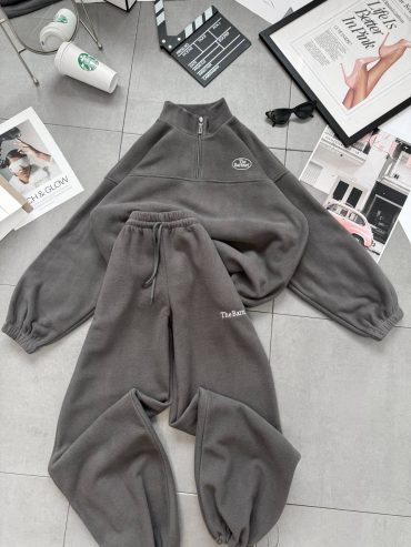 Флісовий оверсайз костюм регулюється затяжками 699 купити photo 2025 11 07 17 51 18