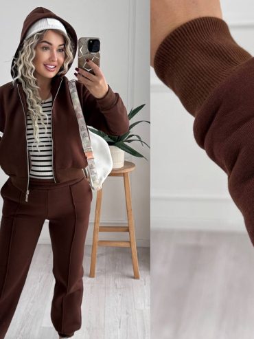 Спортивний костюм джогери зі стрілками вкорочена зіпка на флісі 006 купити photo 2025 11 11 12 02 04 2