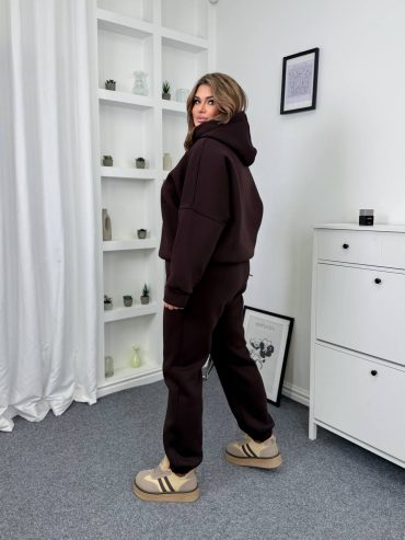 Спортивний якісний костюм з капюшоном 905 купити photo 2025 11 11 12 26 19