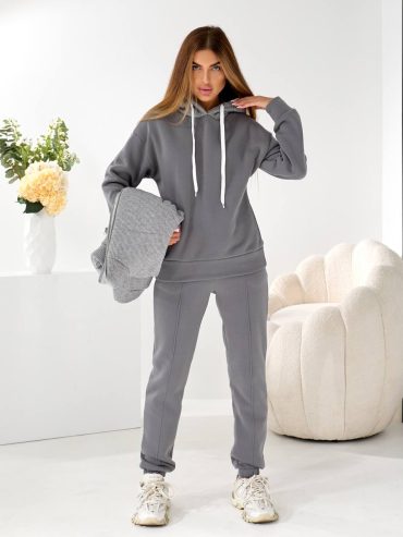 Жіночий спортивний костюм трійка з жилеткоб 150 в'язка 2519 купити photo 2025 11 15 09 39 13