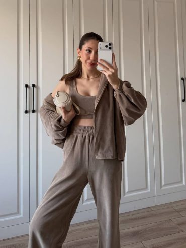 Велюровий костюм трійка 421 купити photo 2026 01 16 00 41 18