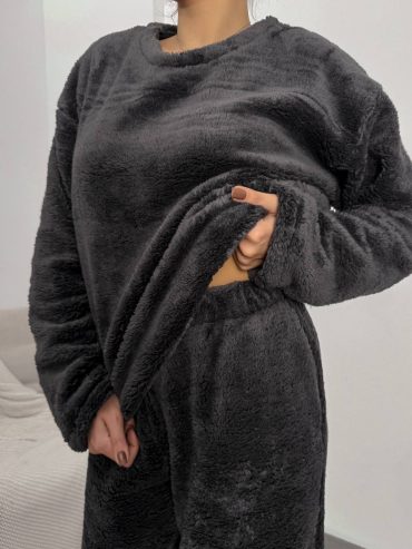 купити photo 2026 01 16 00 56 46 2