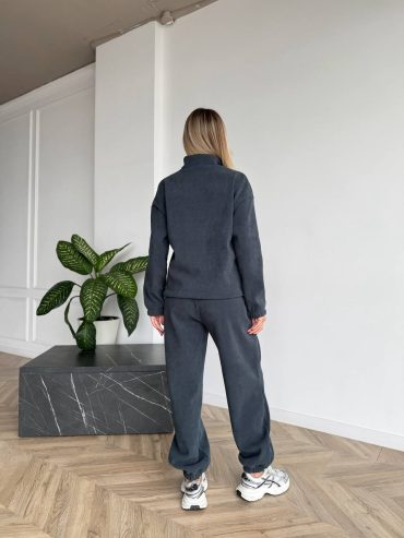 купити photo 2026 01 16 01 00 27 2