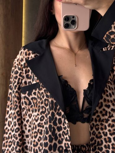 купити photo 2026 01 17 12 32 27