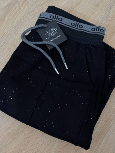 Чорні штани wide leg декоровані дрібними камінцями 2027 купити photo 2026 01 30 11 56 39