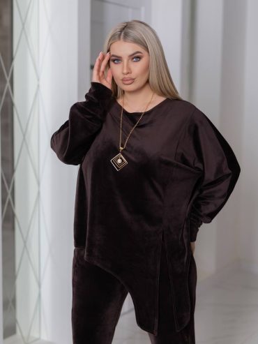 Велюровий костюм на трикотажній основі з підвіскою 945 купити photo 2026 01 30 12 19 33 2