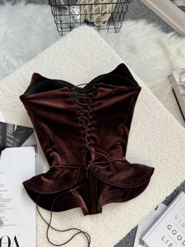 Оксамитовий корсет об'ємні волани 1187 купити photo 2026 01 30 12 43 01 2