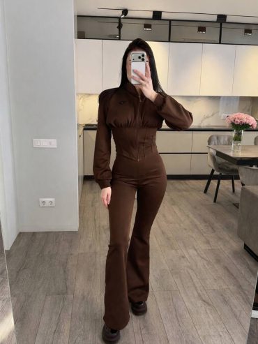 Замшевий брючний костюм кльош корсетна кофтинка 1296 купити photo 2026 02 07 16 21 21