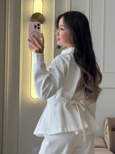 Брючний костюм петля піджак баска зав'язка штани стрілки 429 купити photo 2026 02 04 22 13 03