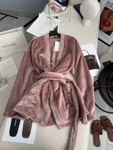 купити photo 2026 02 11 05 04 54 2