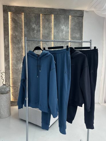 Чоловічий якісний спортивний костюм на весну петля декоративні шви 2091 купити photo 2026 02 28 22 00 28