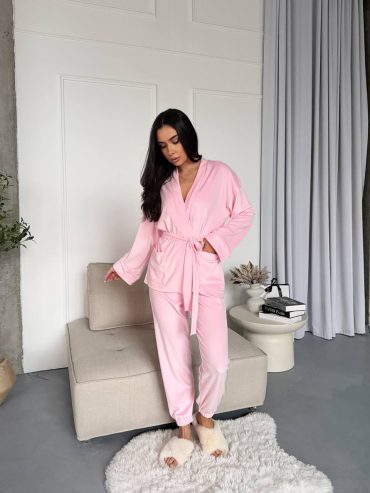 Велюровий костюм штани кофта на запах 773 купити photo 2026 03 01 23 18 02