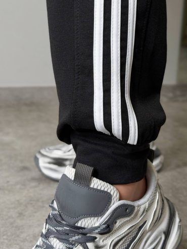 Спортивні батальні штани на манжеті лампас 1657 купити photo 2026 03 06 11 44 15