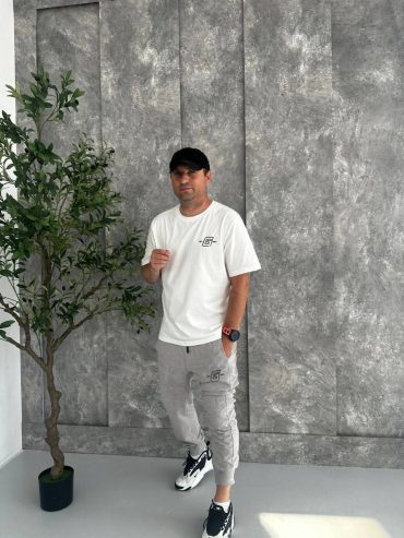 купити photo 2026 03 11 03 26 28 2