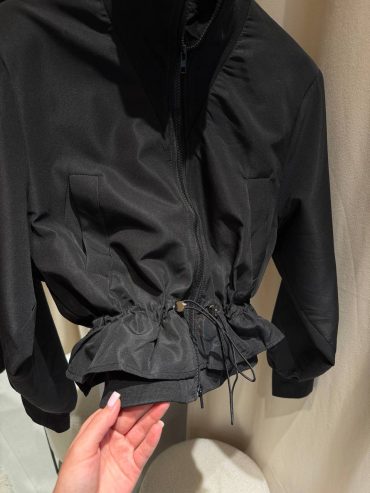 Укорочена чорна вітровка 386 купити photo 2026 03 16 23 55 18