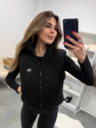 Коротка жилетка букле 200 4297 купити photo 2026 03 18 19 46 10