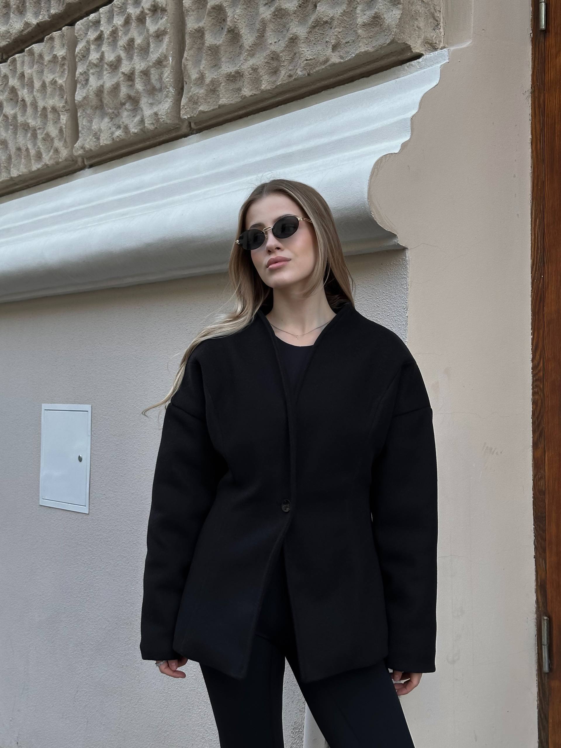 Коротке кашемірове пальто з поясом на підкладі 9192 купити photo 2026 03 20 08 13 09