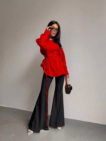 Жіночий комплект чорний лосини кльош від коліна подовжена сорочка шнурівка боки 910 купити photo 2026 03 27 11 47 09