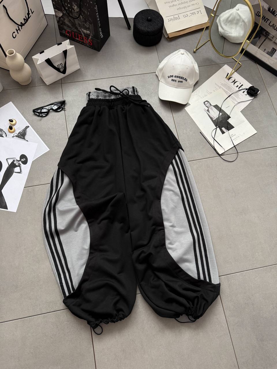 Трендові OVERSIZE штани низ на затяжках 1881 купити photo 2026 04 07 08 50 55 2