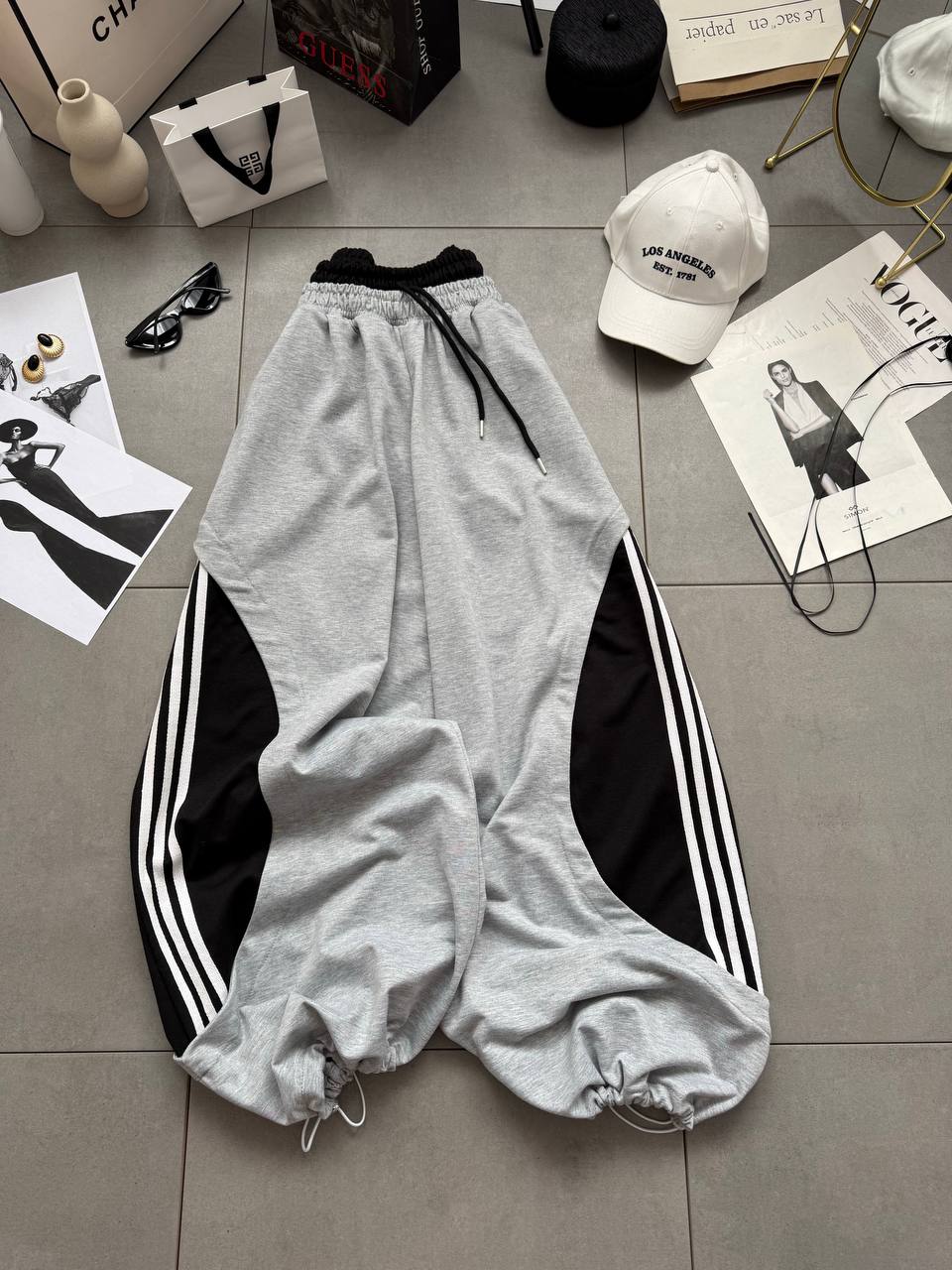 Трендові OVERSIZE штани низ на затяжках 1881 купити photo 2026 04 07 08 50 55