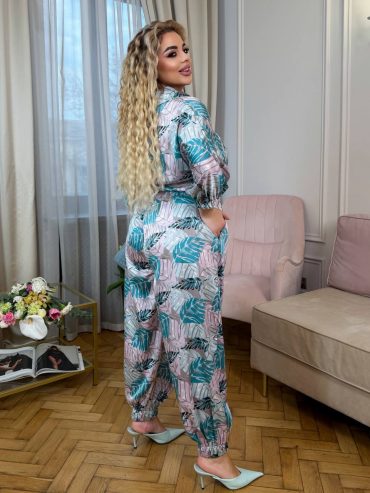 Шовковистий костюм пудрова мʼята з тропічним принтом 1658 купити photo 2026 04 07 22 39 40 2