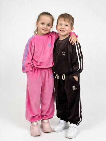 Велюровий дитячий костюм з вишивкою 0485 купити photo 2026 04 24 12 05 10